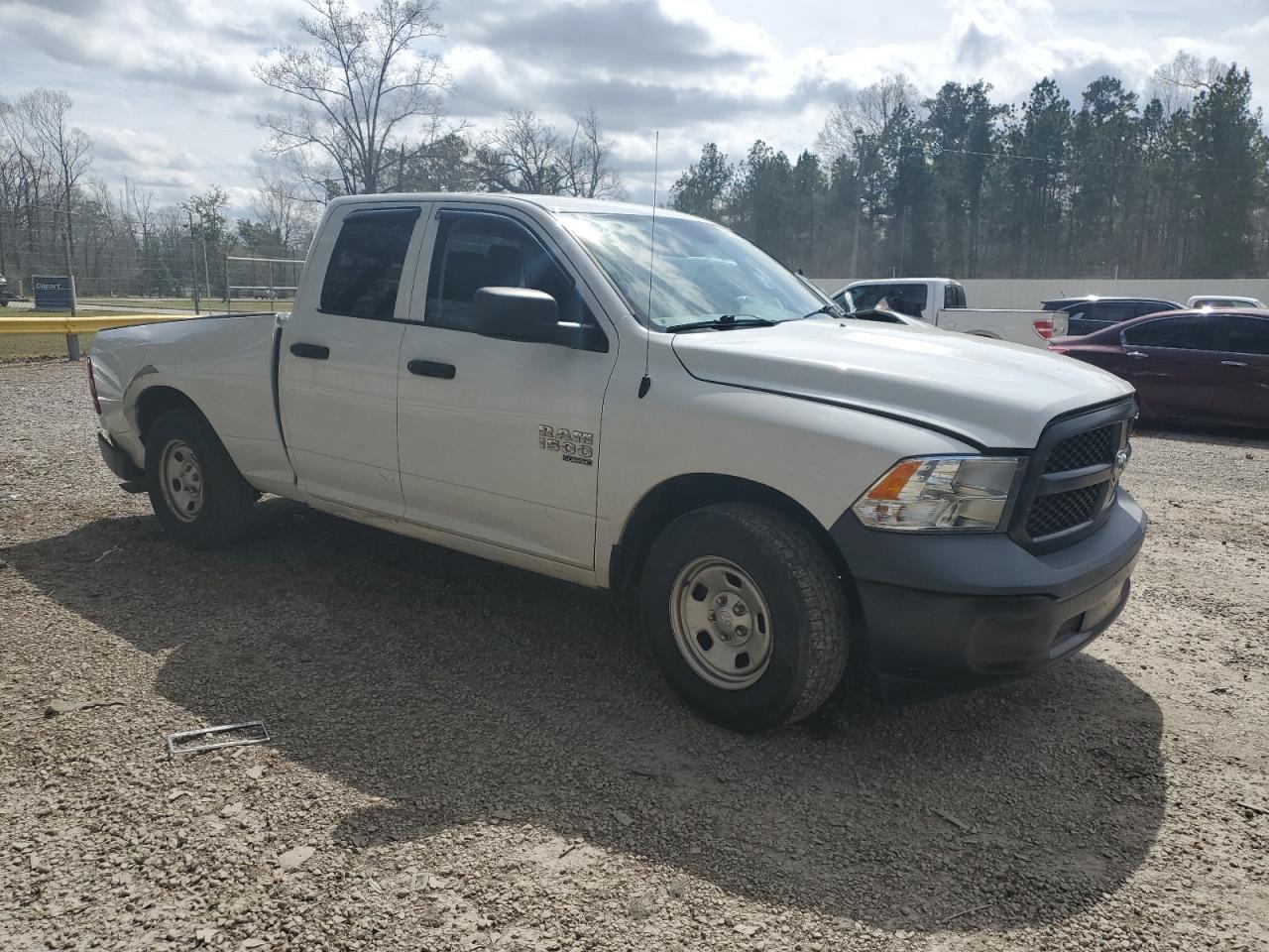 2019 RAM 1500 - Image 4