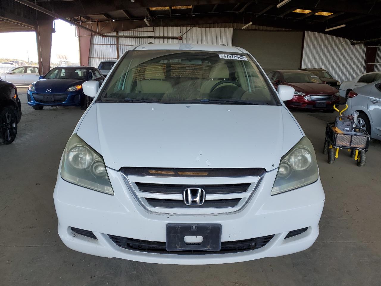 2005 Honda Odyssey - Image 5