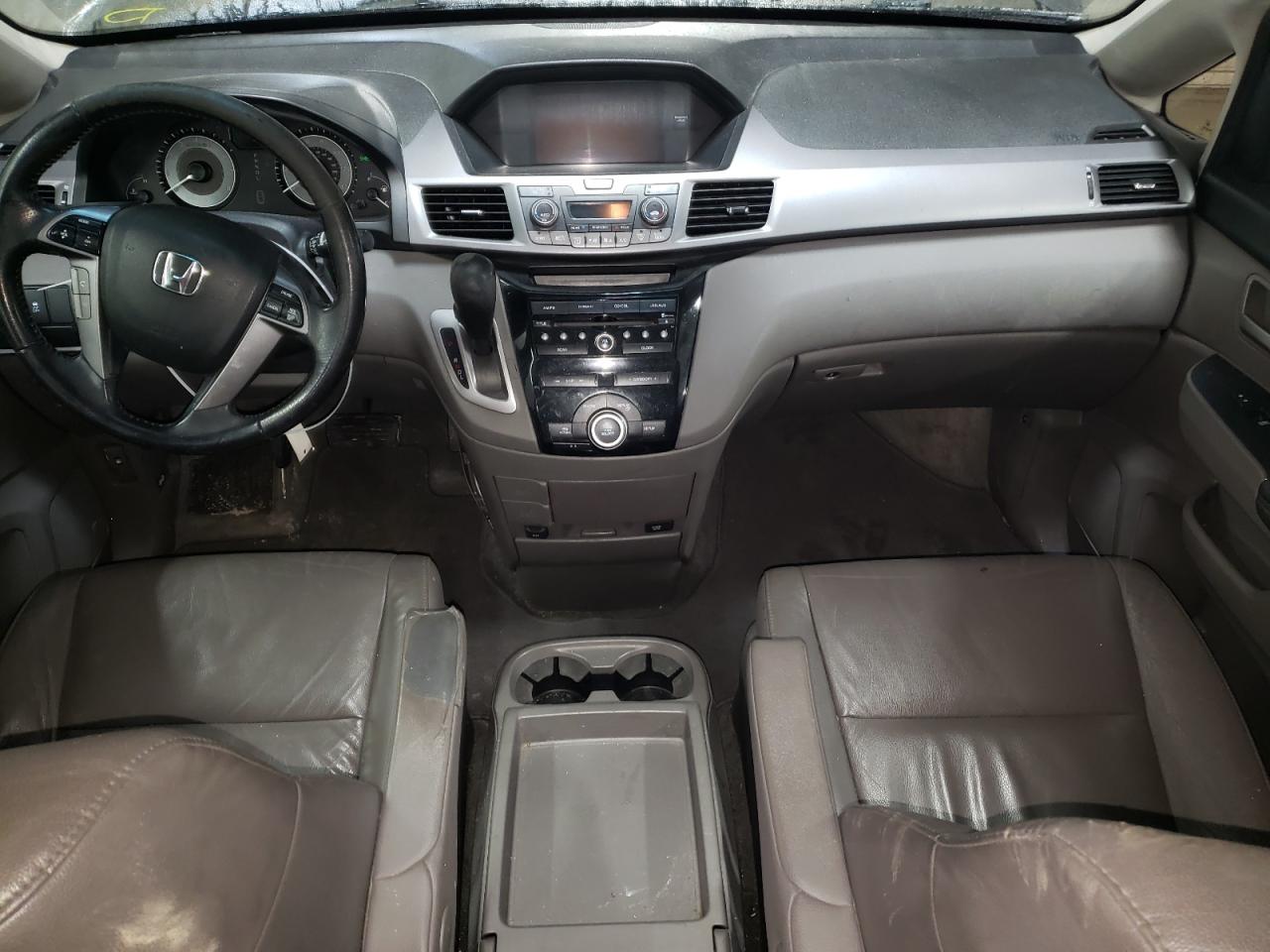 2011 Honda Odyssey - Image 8