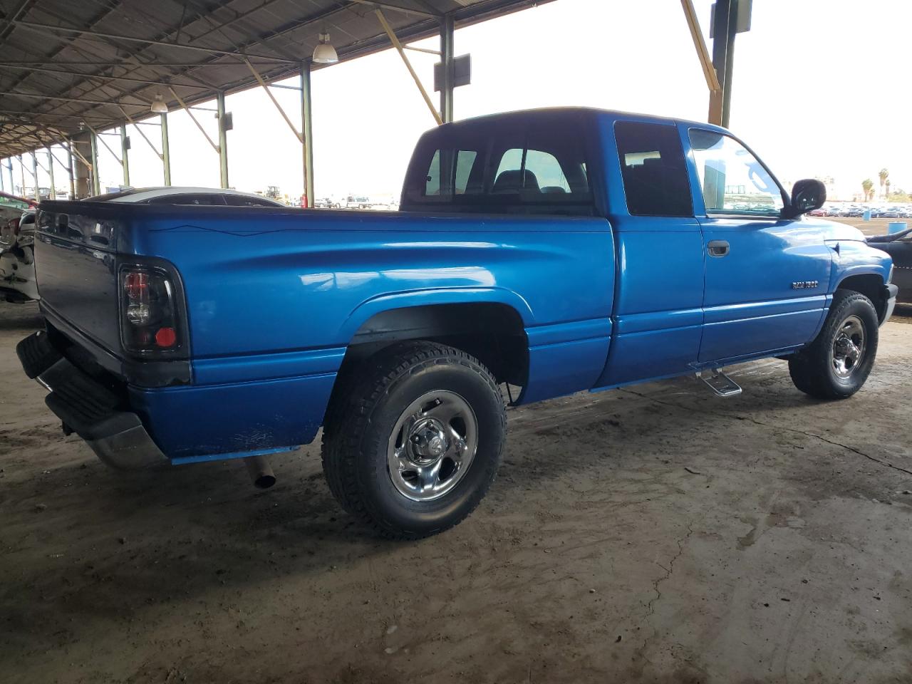 1999 Dodge RAM - Image 3