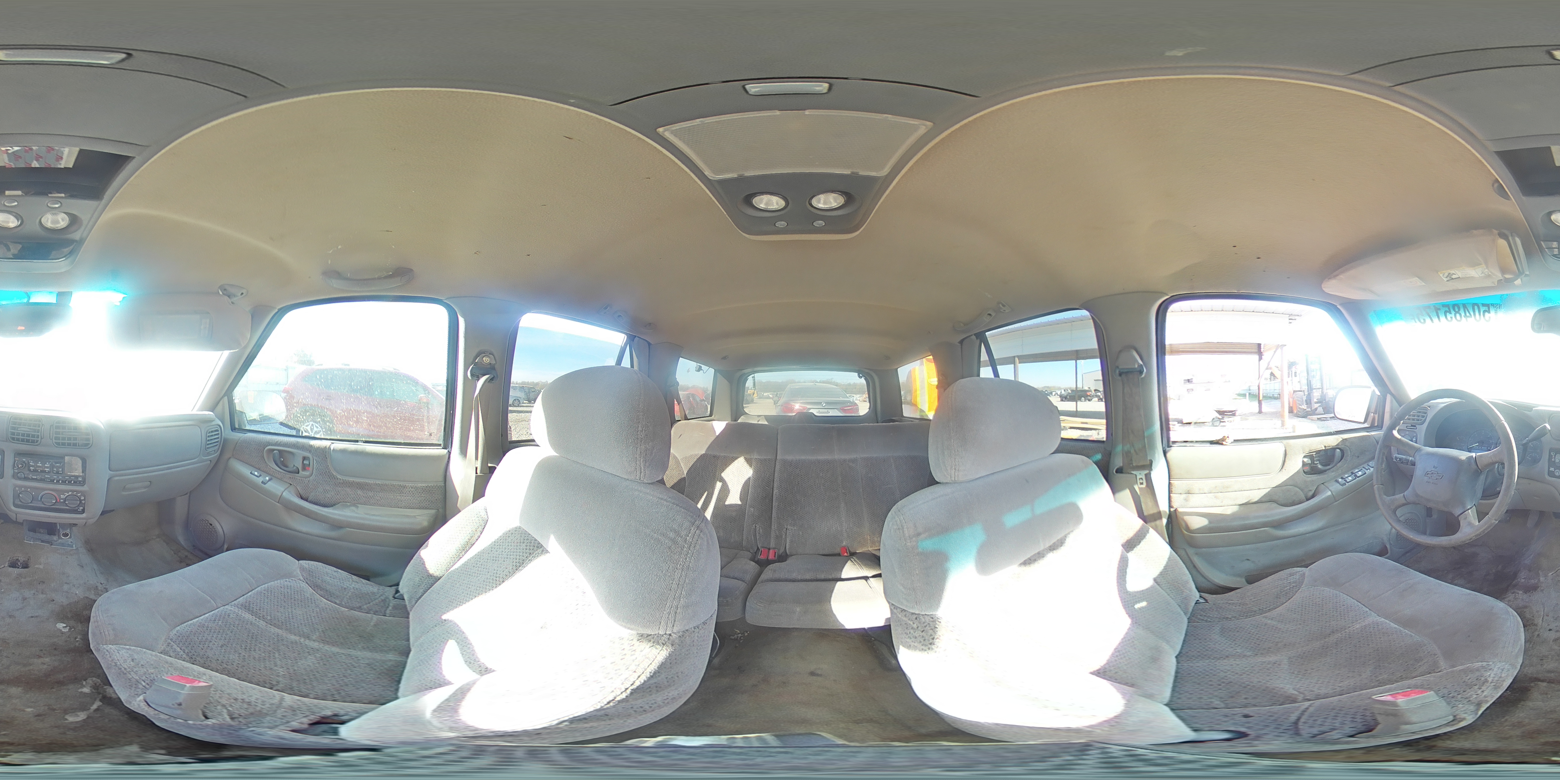 2001 Chevrolet Blazer VIN: 1GNCS13W412123679 Lot: 50485175