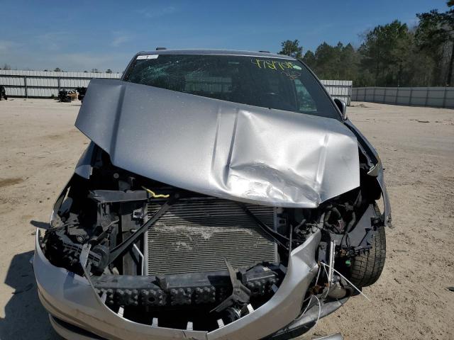 Minivans DODGE CARAVAN 2016 Silver