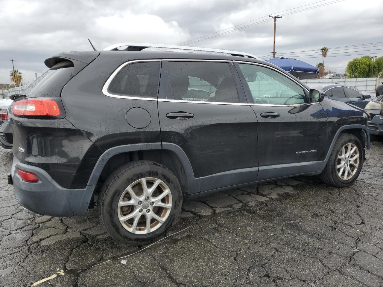 2015 Jeep Grand Cherokee - Image 3
