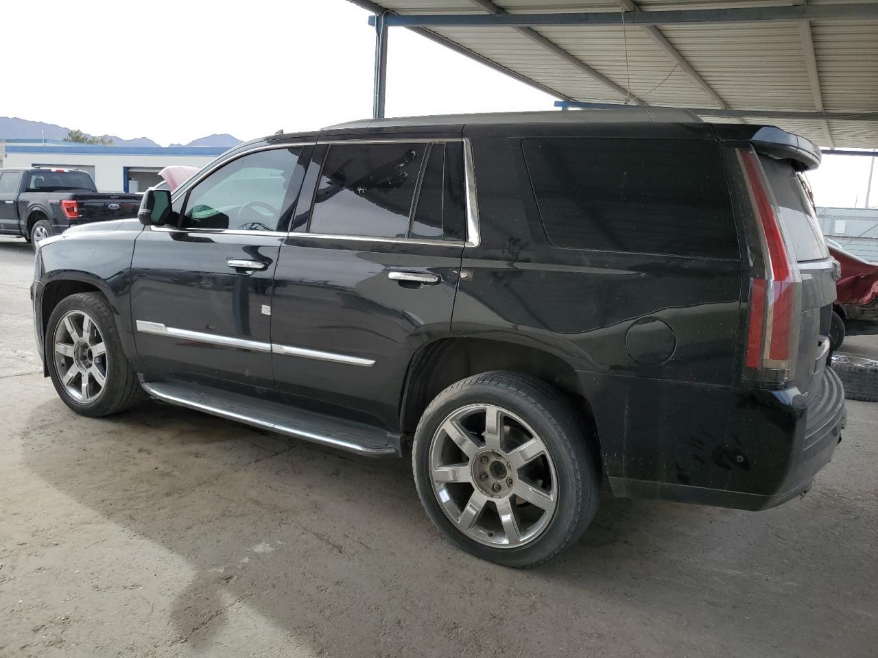 2019 Cadillac Escalade - Image 2