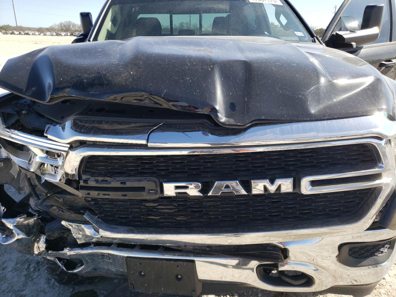 2019 RAM 1500 - Image 12