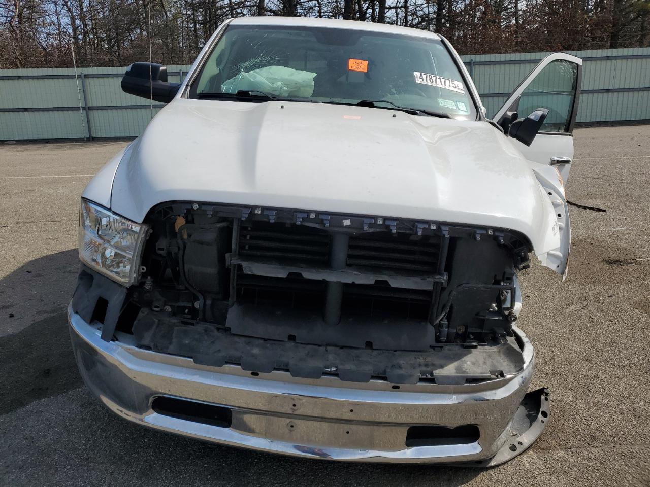 2015 Dodge RAM - Image 5