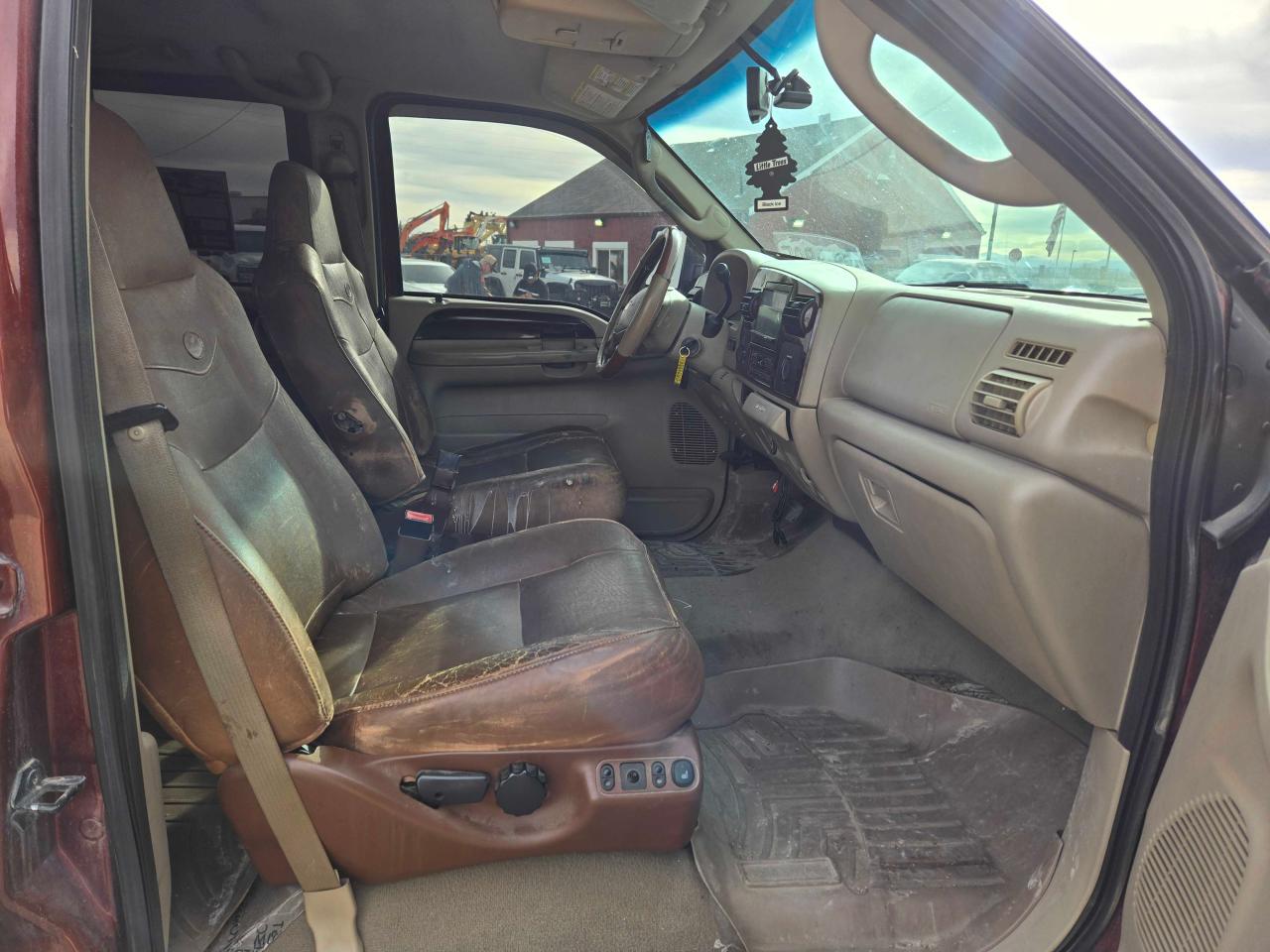 2006 Ford F250 - Image 5