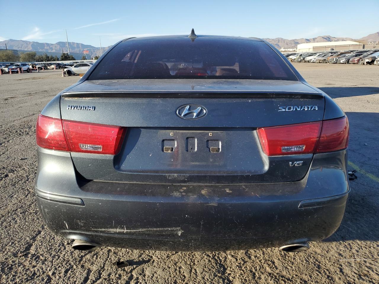 2009 Hyundai Sonata - Image 6