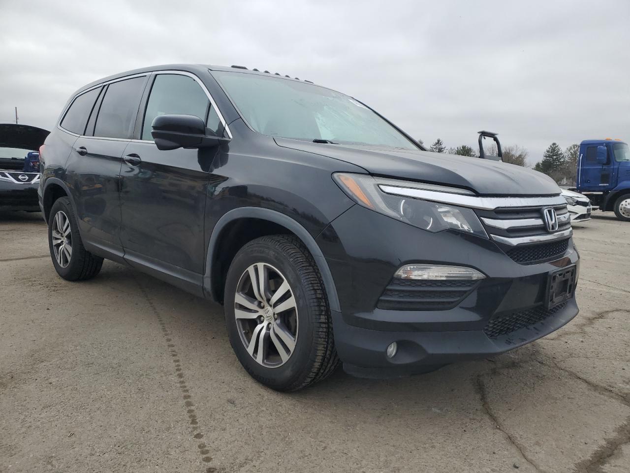 2016 Honda Pilot - Image 4