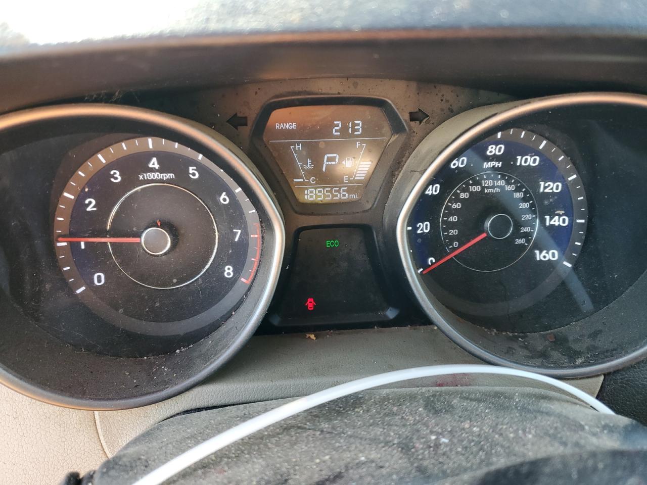 2014 Hyundai Elantra - Image 9