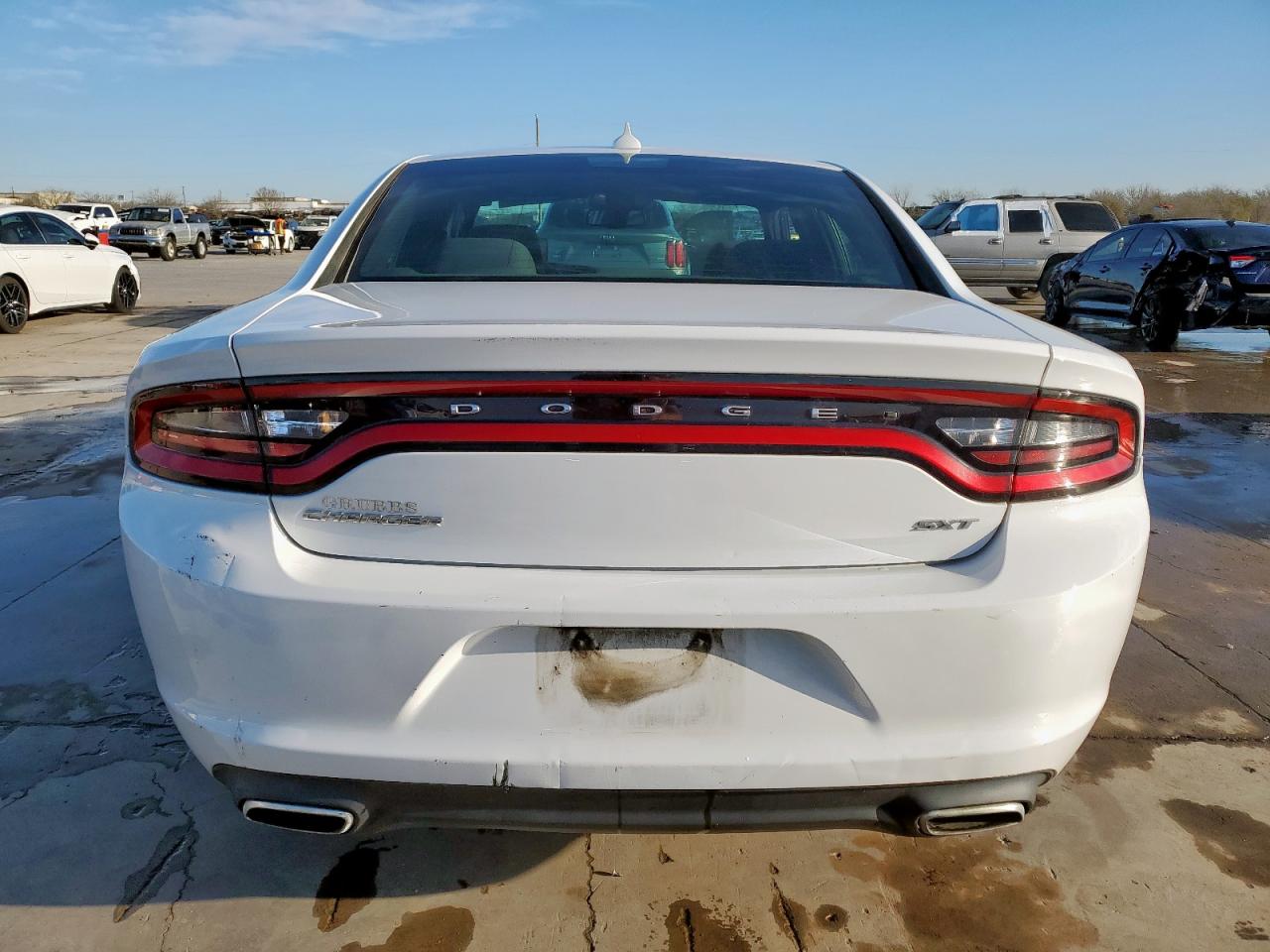 2017 Dodge Charger - Image 6