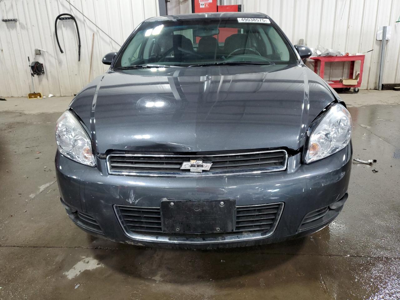 2011 Chevrolet Impala - Image 5