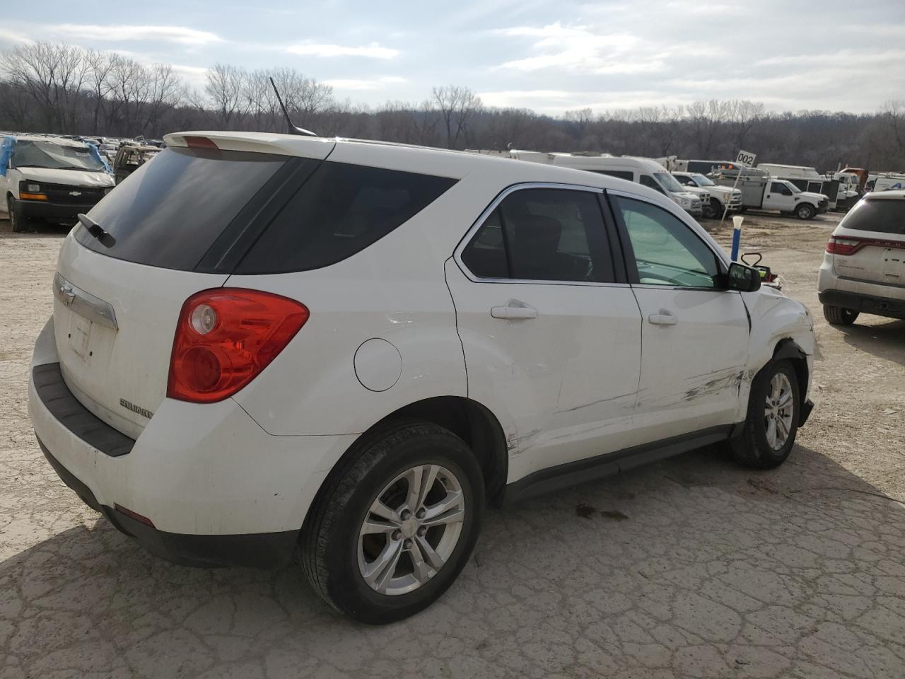 2013 Chevrolet Equinox - Image 3