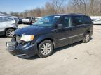 2014 Chrysler Town & Country Touring zu verkaufen in Ellwood City, PA - Front End