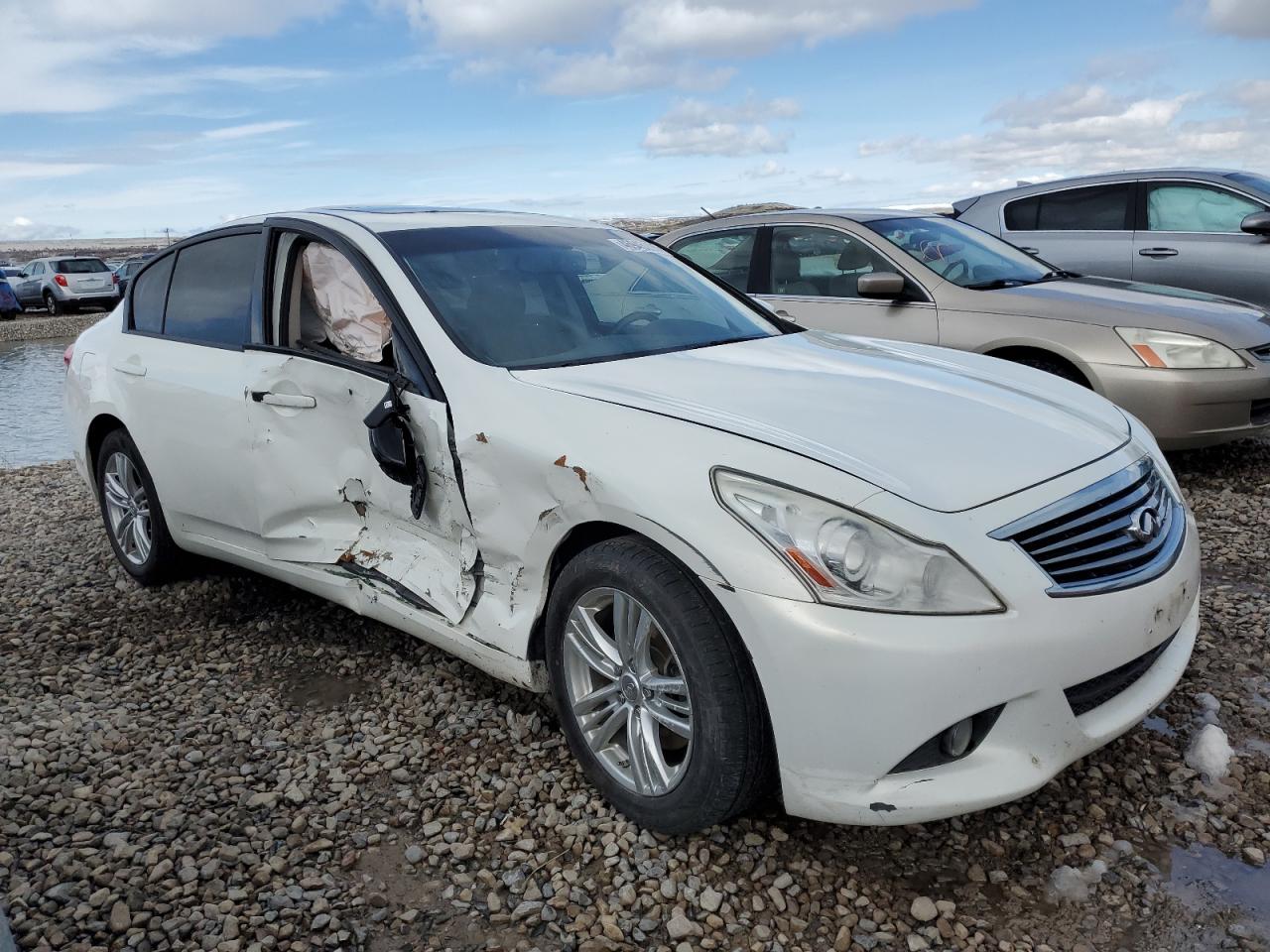 2013 Infiniti G - Image 4
