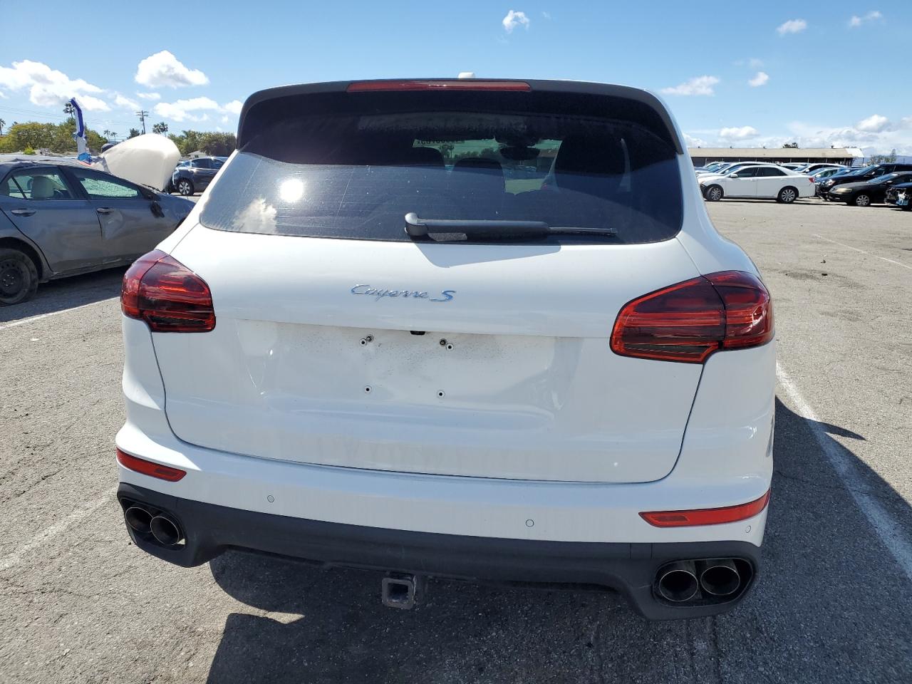 2018 Porsche Cayenne S VIN: WP1AB2A27JLA61046 Lot: 49083785