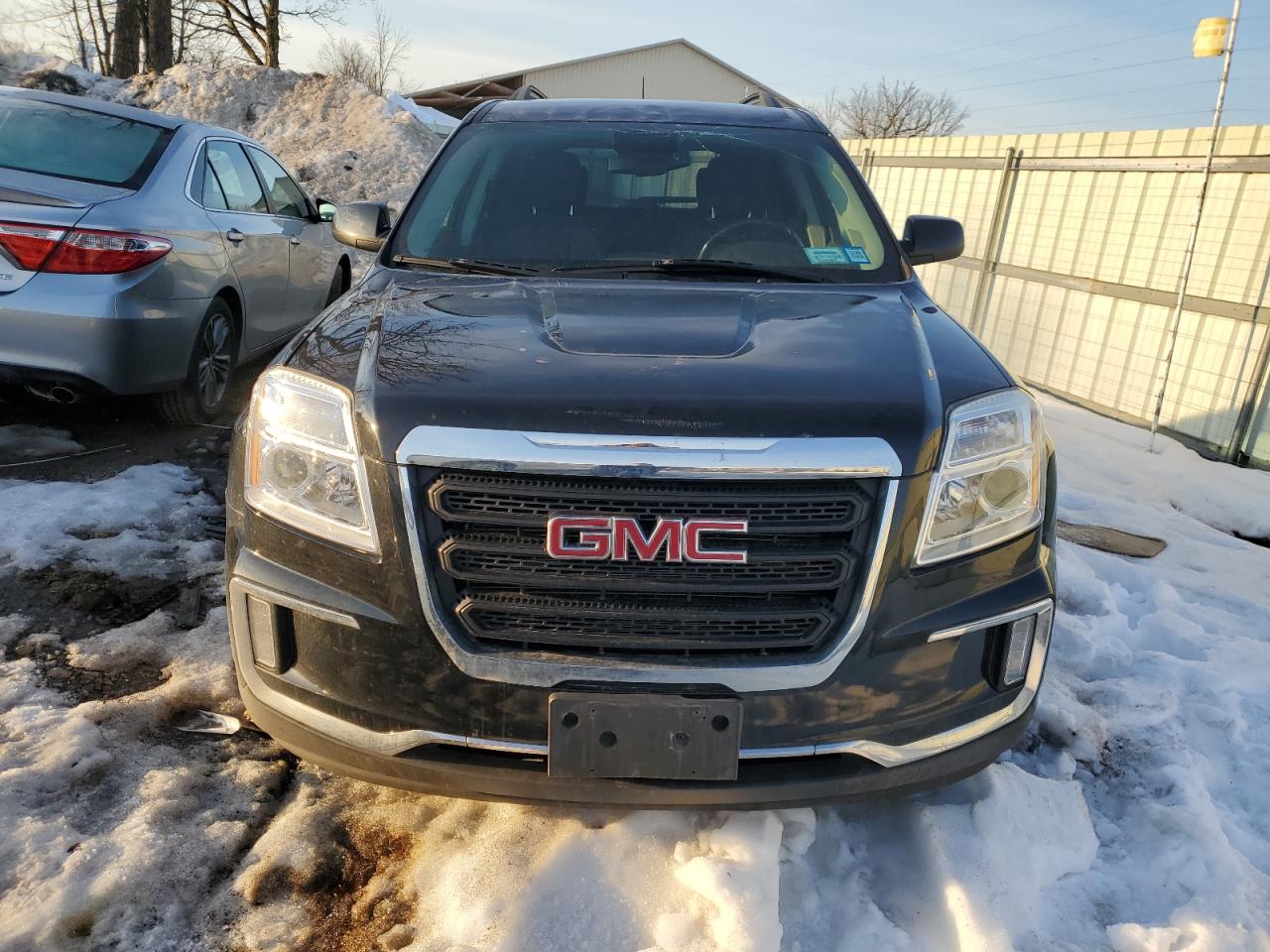 2016 GMC Terrain - Image 5