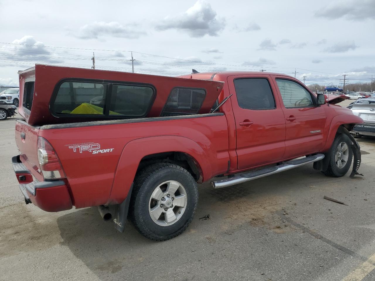 2013 Toyota Tacoma - Image 3