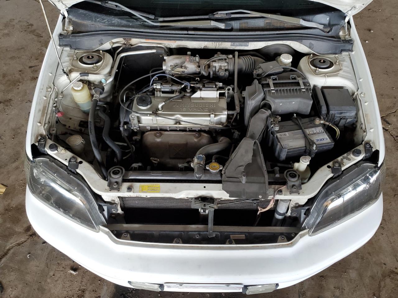 2002 Mitsubishi Lancer - Image 11