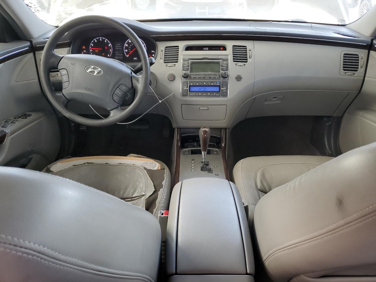 2009 Hyundai Azera - Image 8