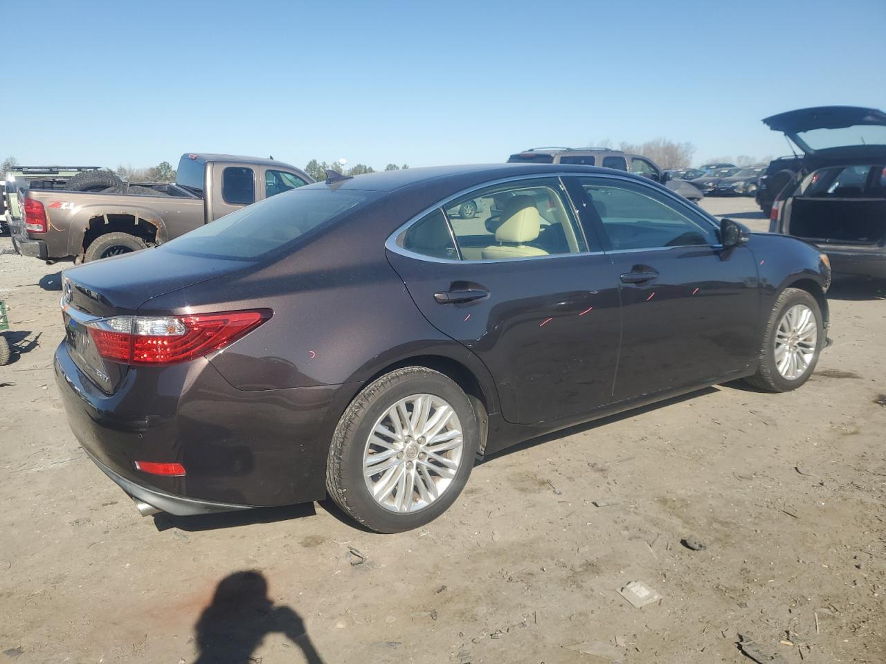 2014 Lexus ES - Image 3