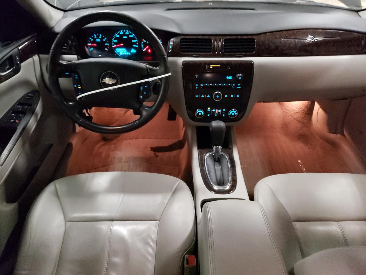 2013 Chevrolet Impala - Image 8