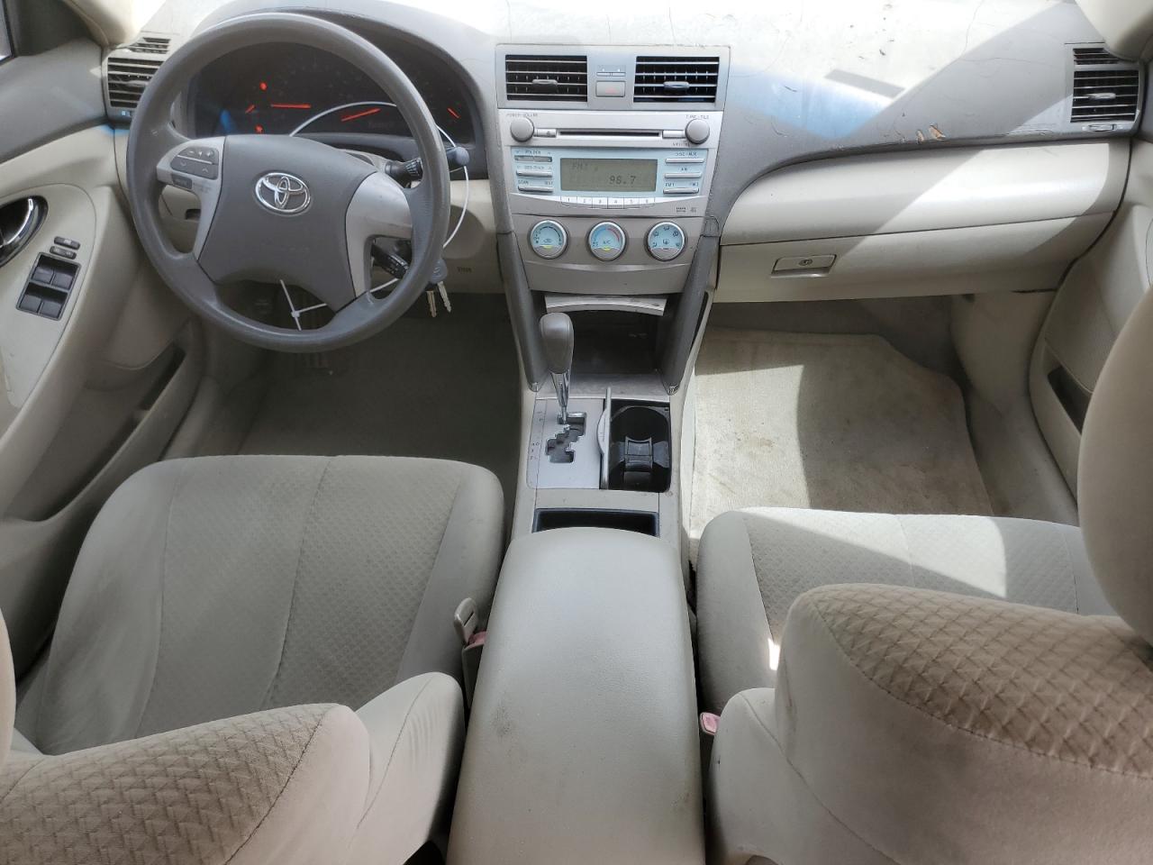 2008 Toyota Camry - Image 8