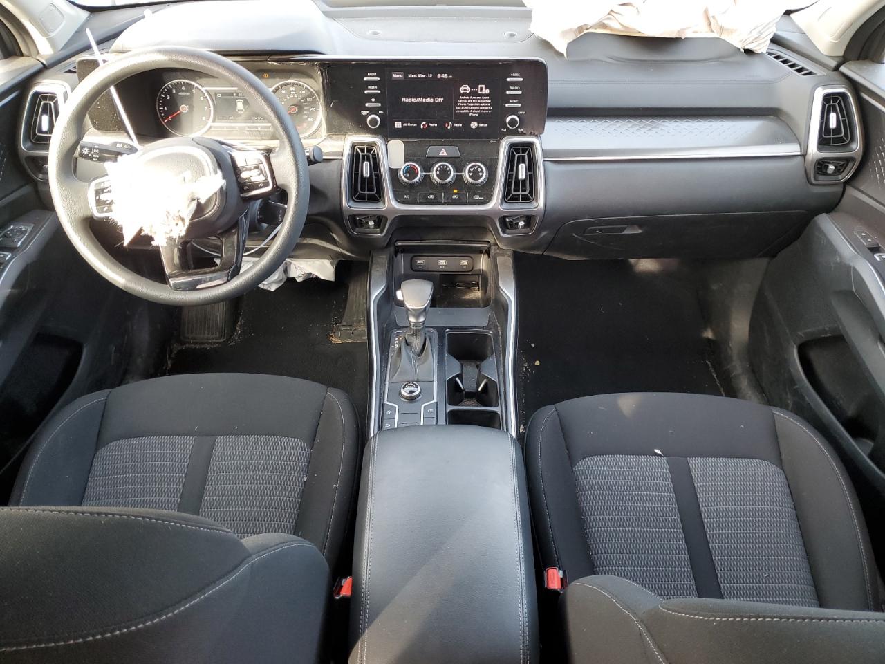 2022 Kia Sorento - Image 8