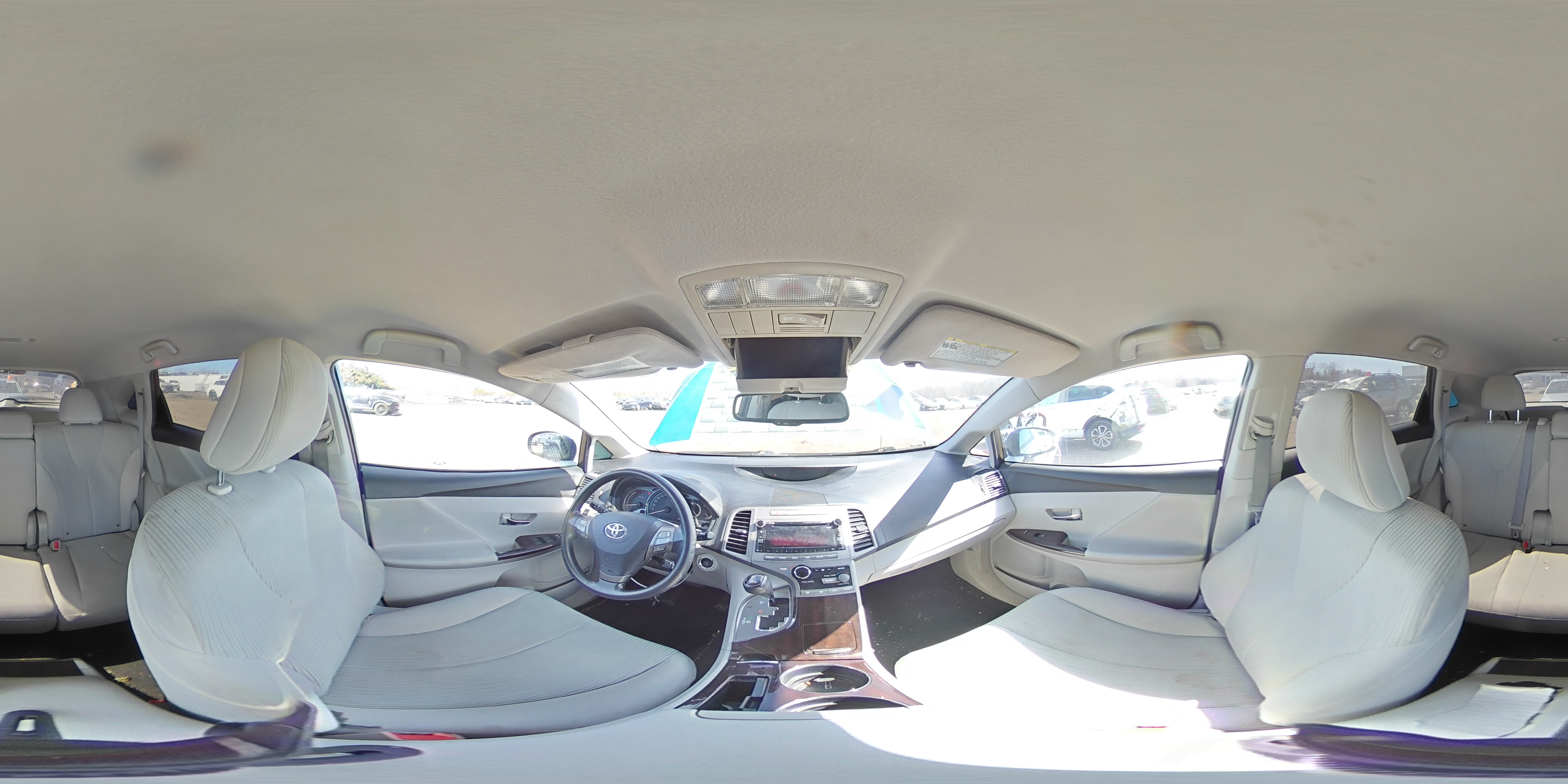 2010 Toyota Venza - Image 12