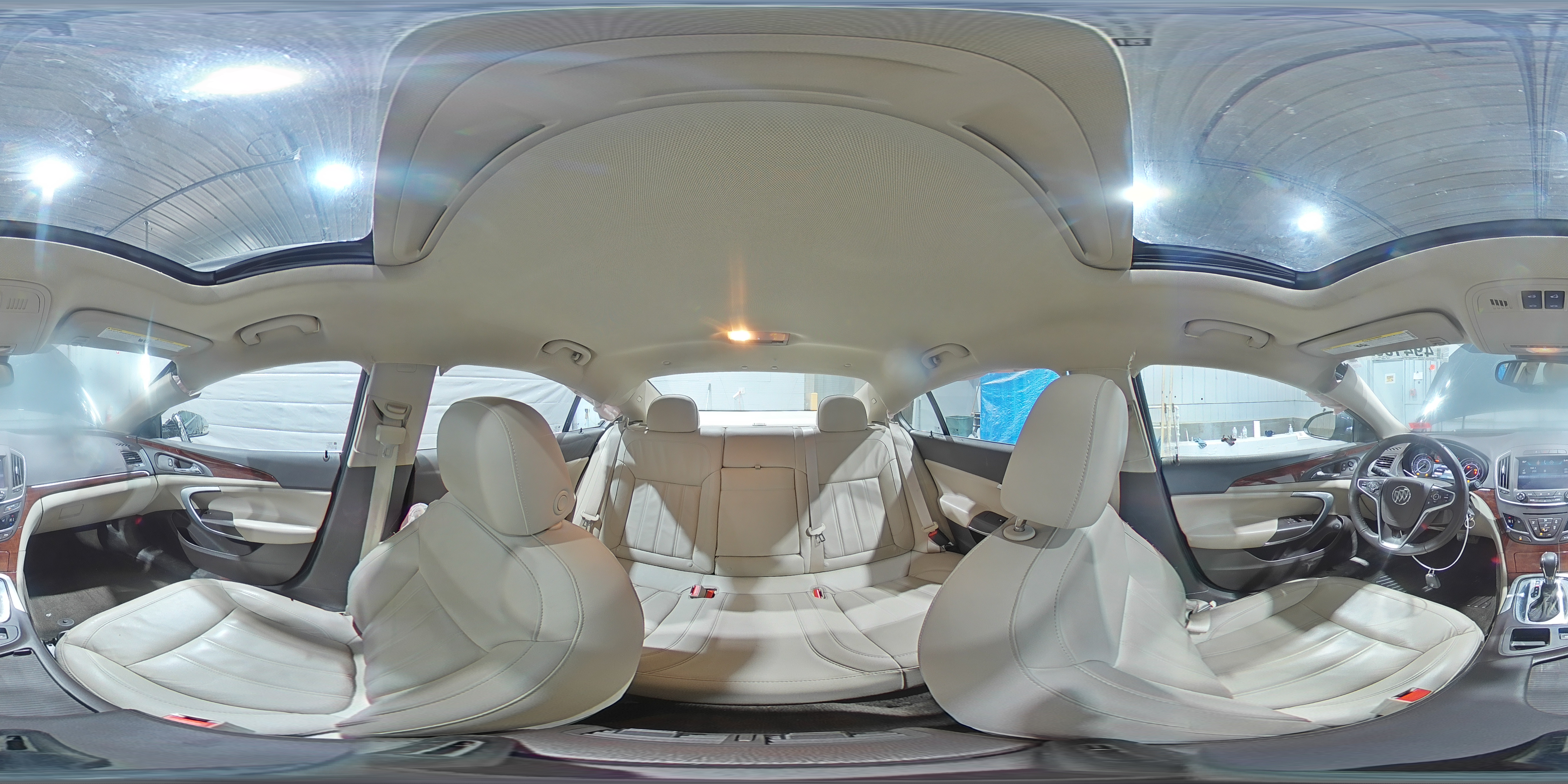 2015 Buick Regal - Image 14