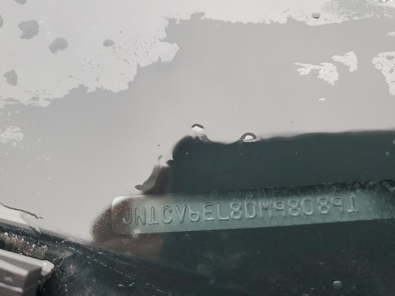 2013 Infiniti G - Image 12