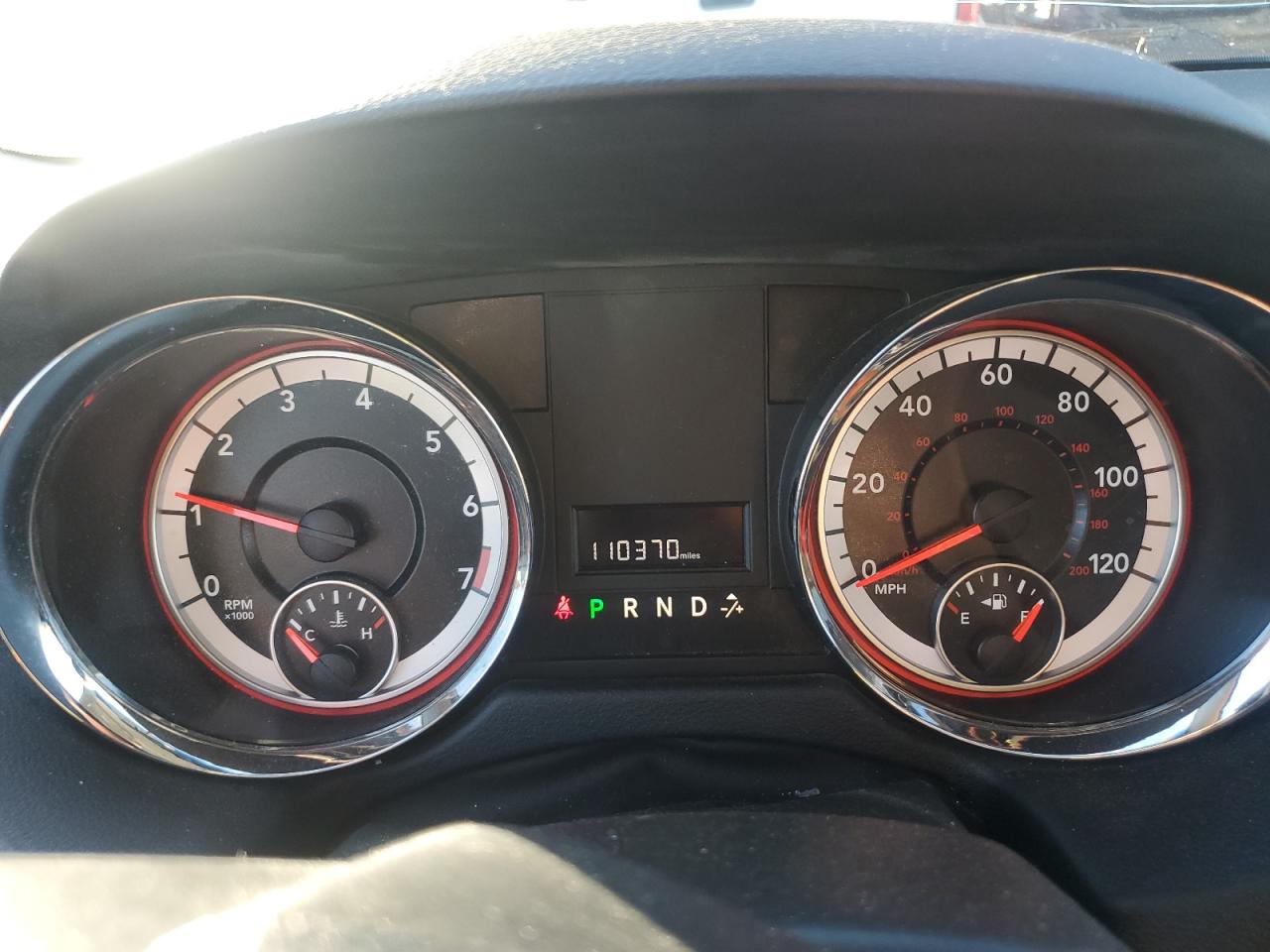 2016 Dodge Caravan - Image 9
