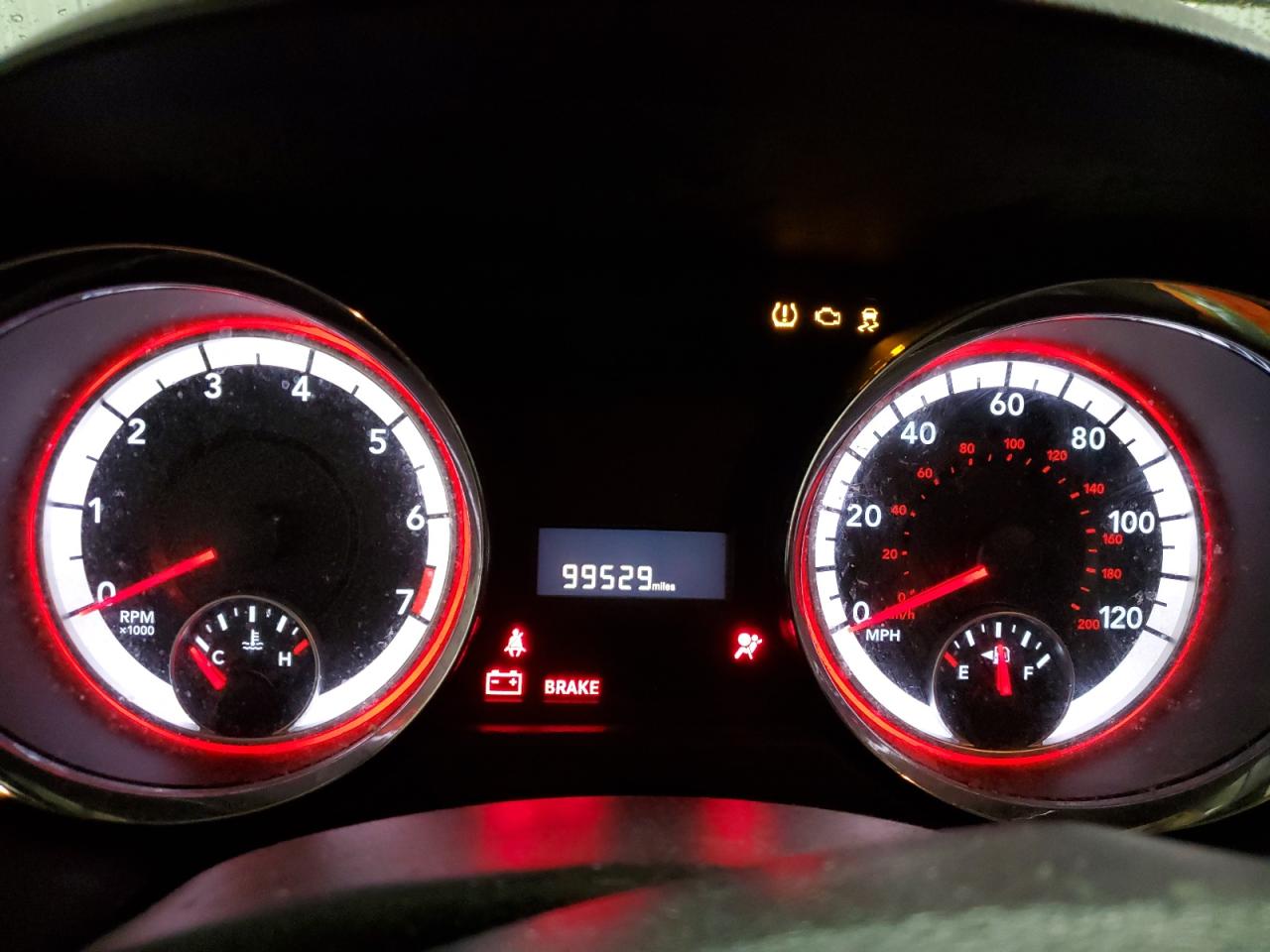 2017 Dodge Caravan - Image 9