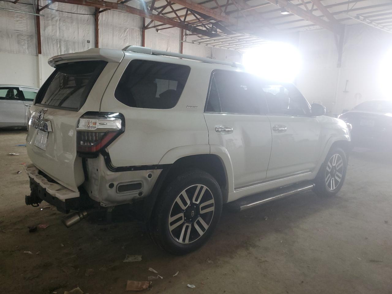 2015 Toyota 4Runner - Image 3