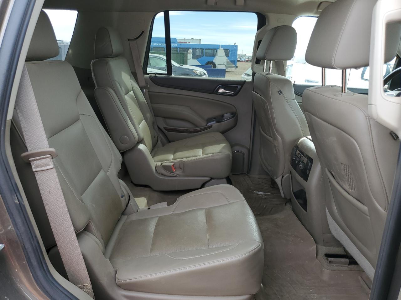 2015 GMC Yukon - Image 11
