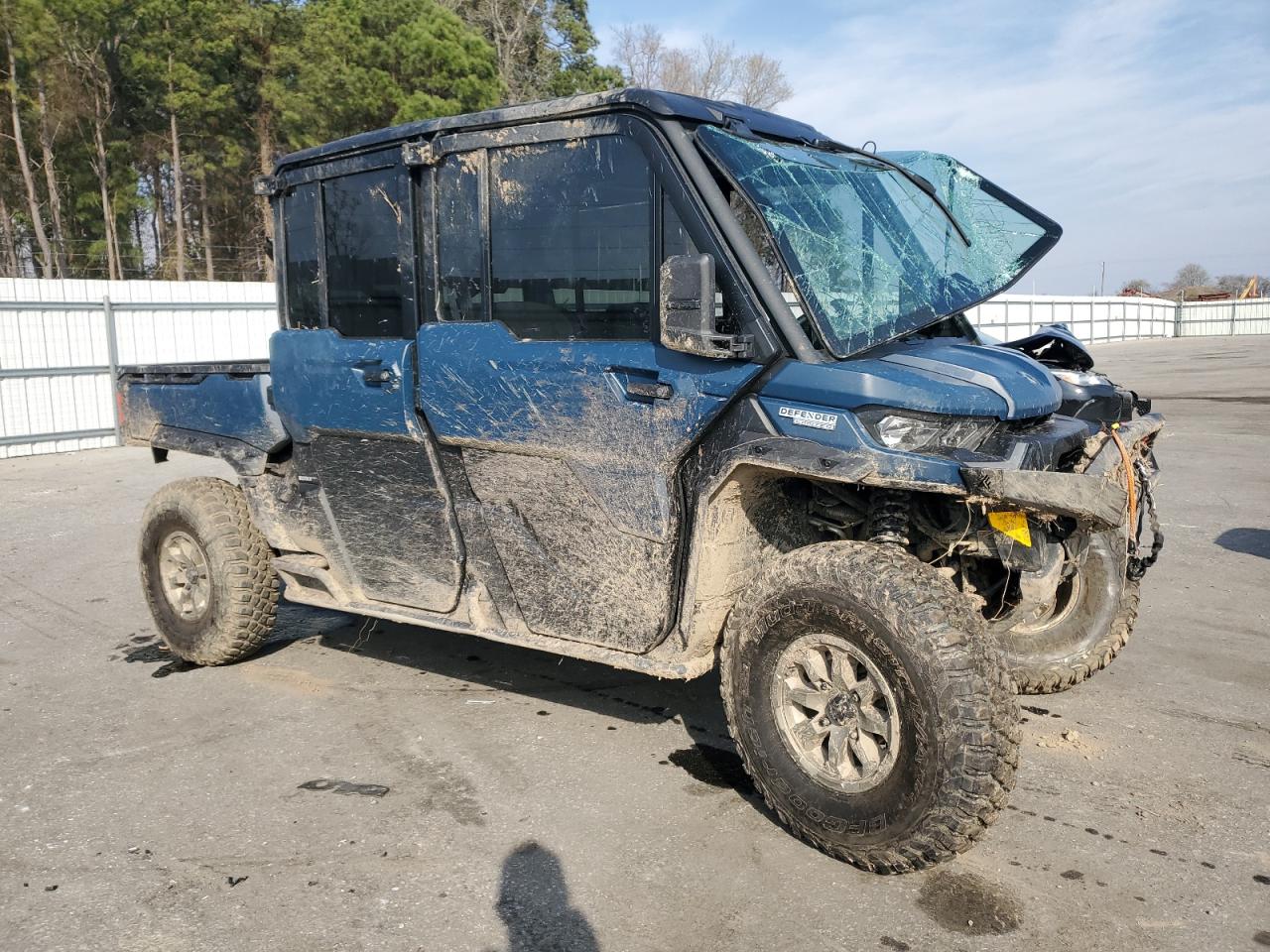 2025 Can-Am Defender Max Limited Cab Hd10 for Sale in Dunn, NC - Front End