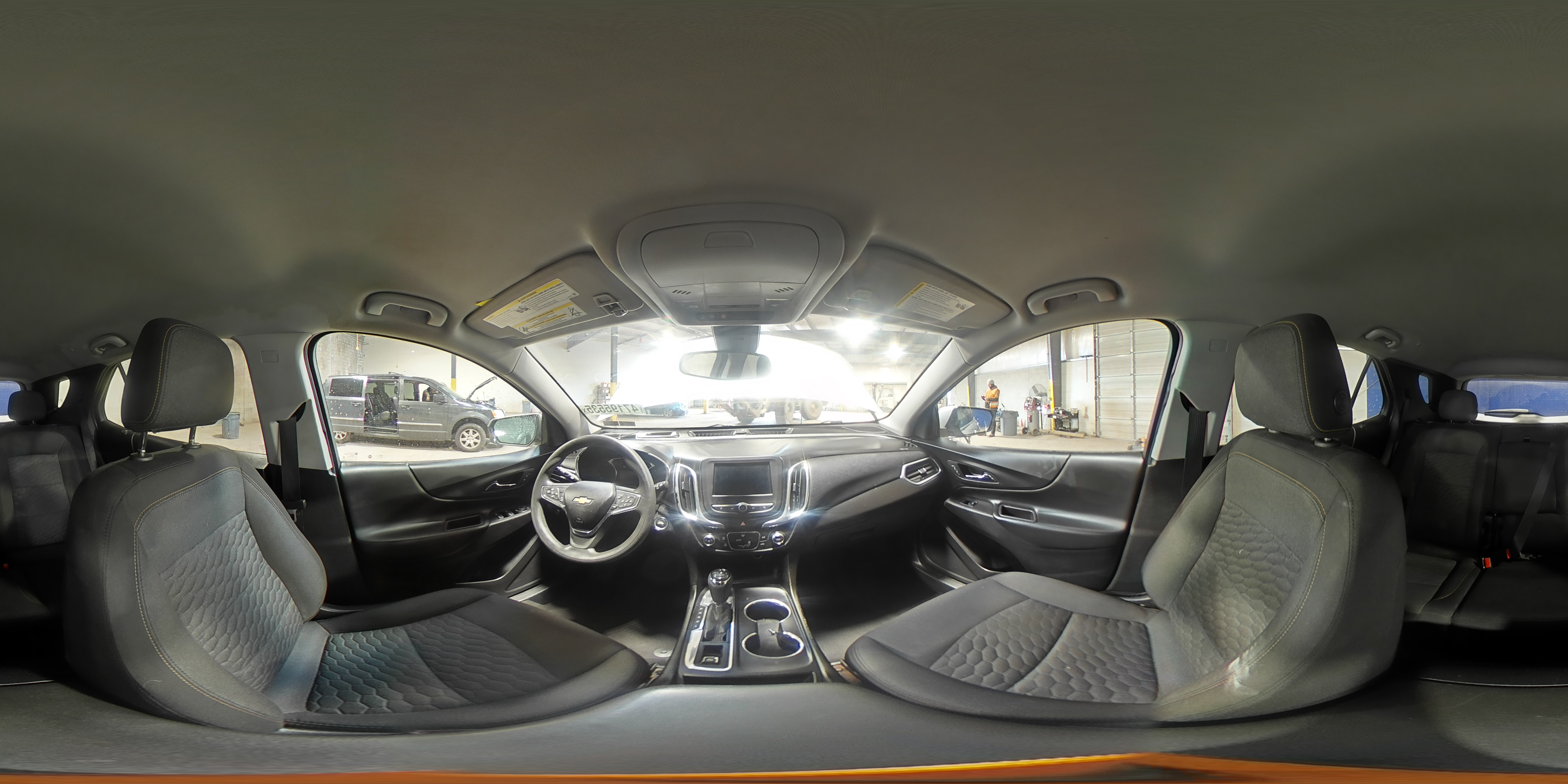 2020 Chevrolet Equinox - Image 16