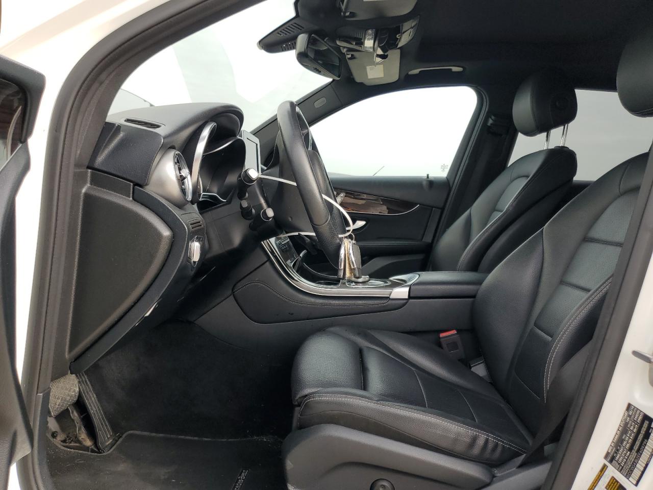 2019 Mercedes-Benz GLC - Image 7