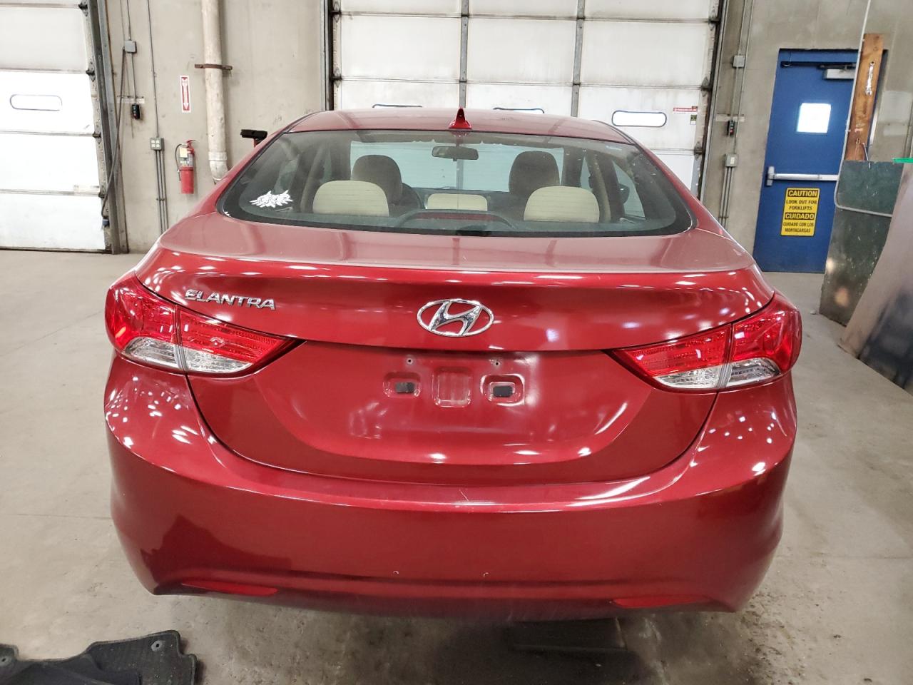 2013 Hyundai Elantra - Image 6
