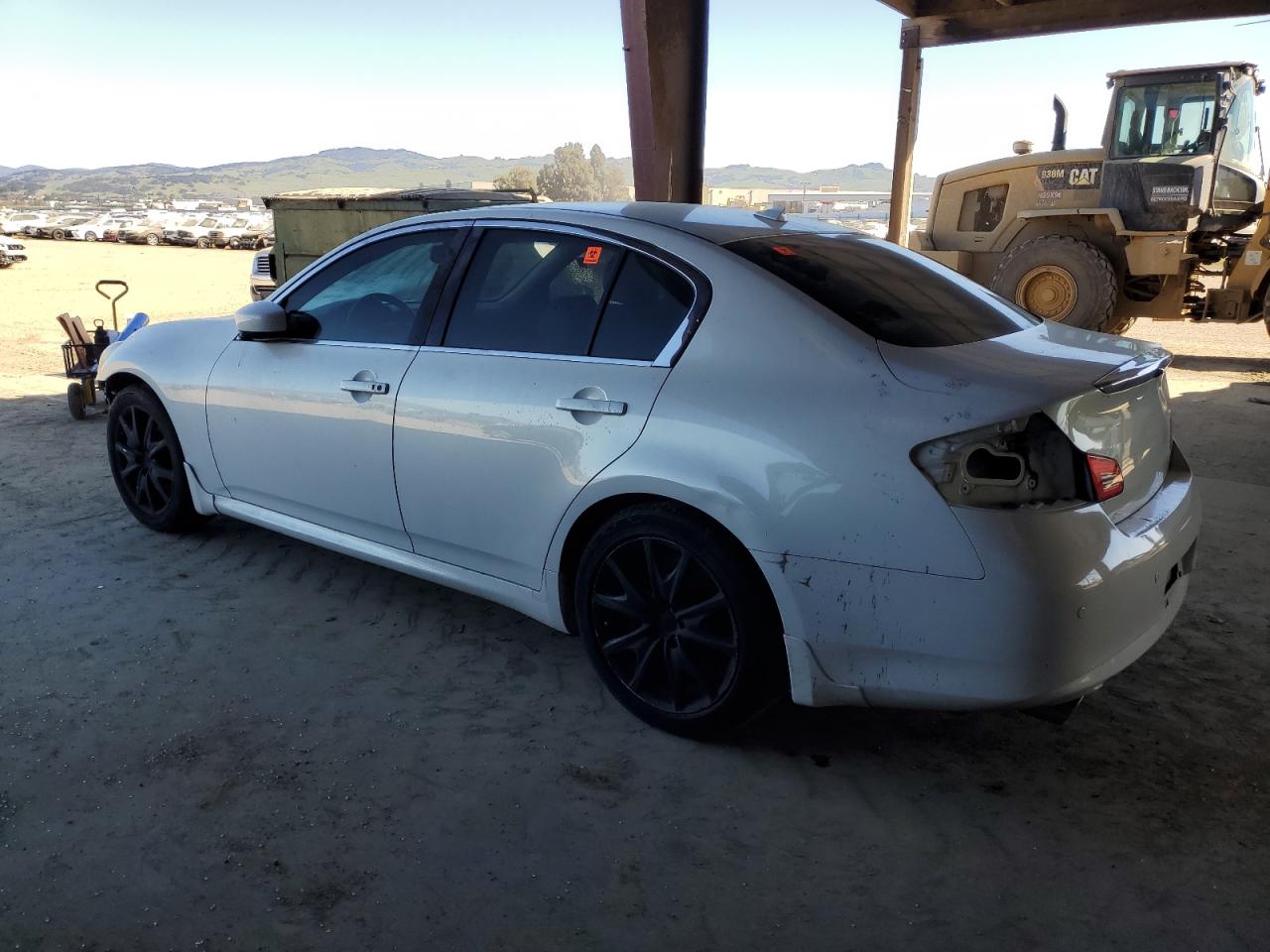 2013 Infiniti G - Image 2