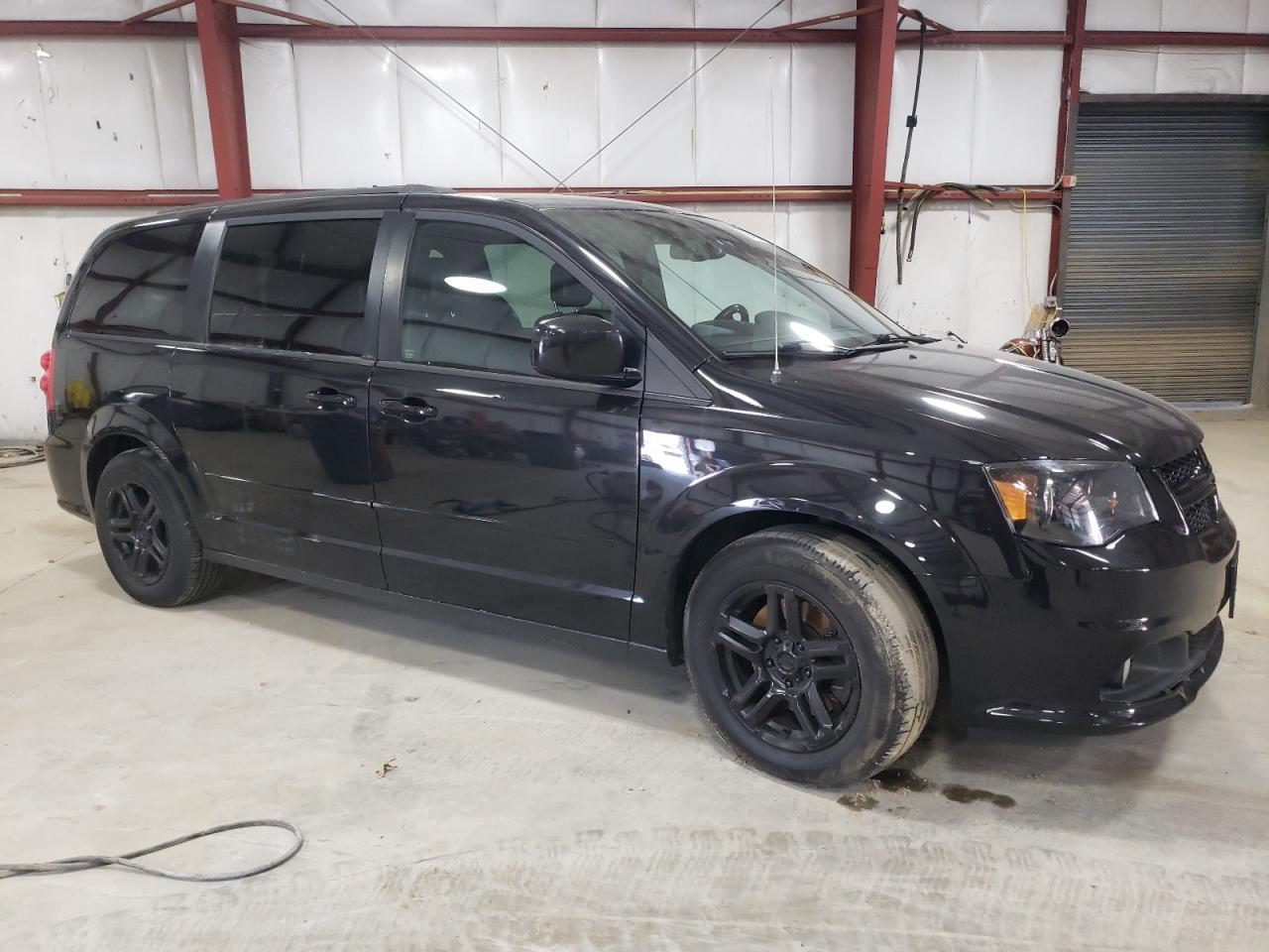 2012 Dodge Caravan - Image 4