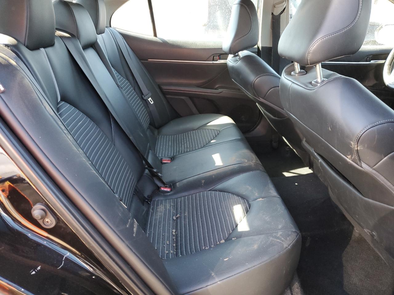 2022 Toyota Camry - Image 10