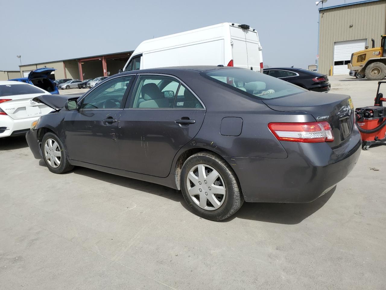 2011 Toyota Camry - Image 2