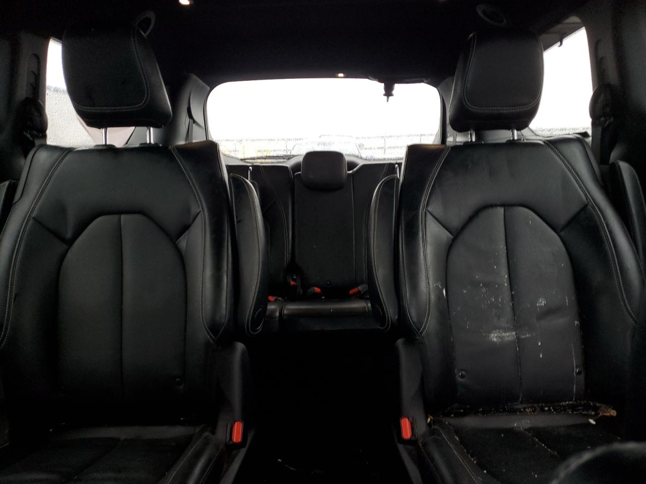 2021 Chrysler Pacifica - Image 10