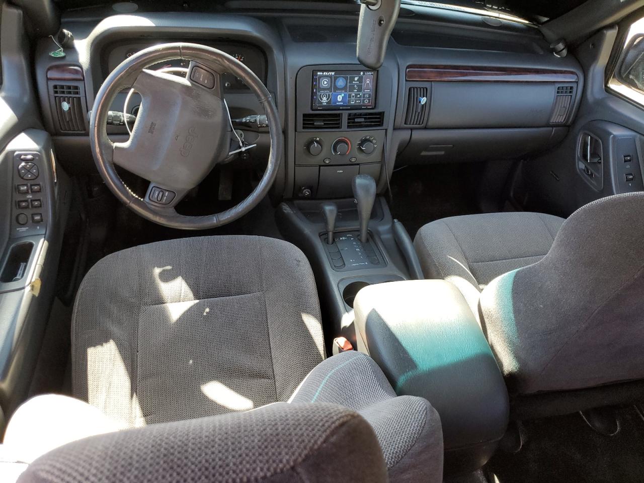 2000 Jeep Grand Cherokee - Image 8