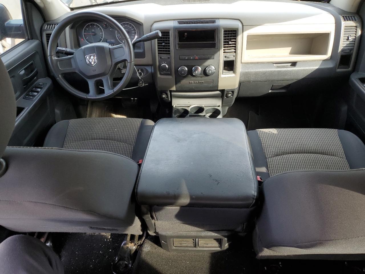 2010 Dodge RAM - Image 8