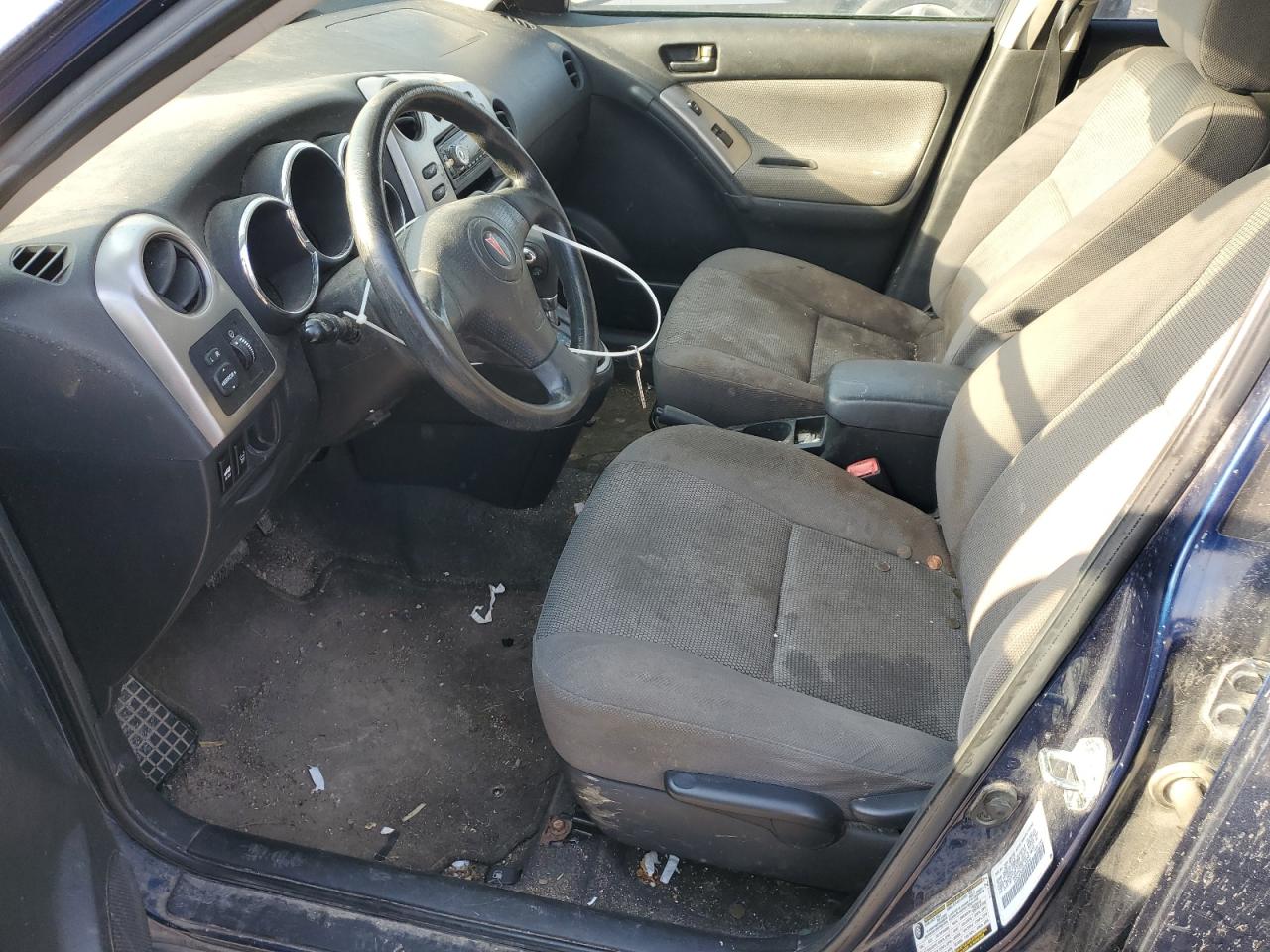 2008 Pontiac Vibe - Image 7
