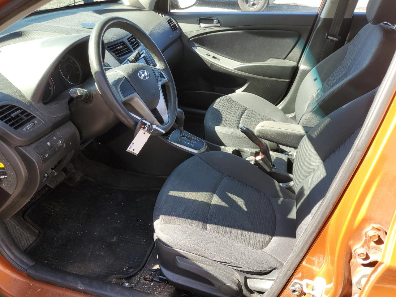 2016 Hyundai Accent - Image 7