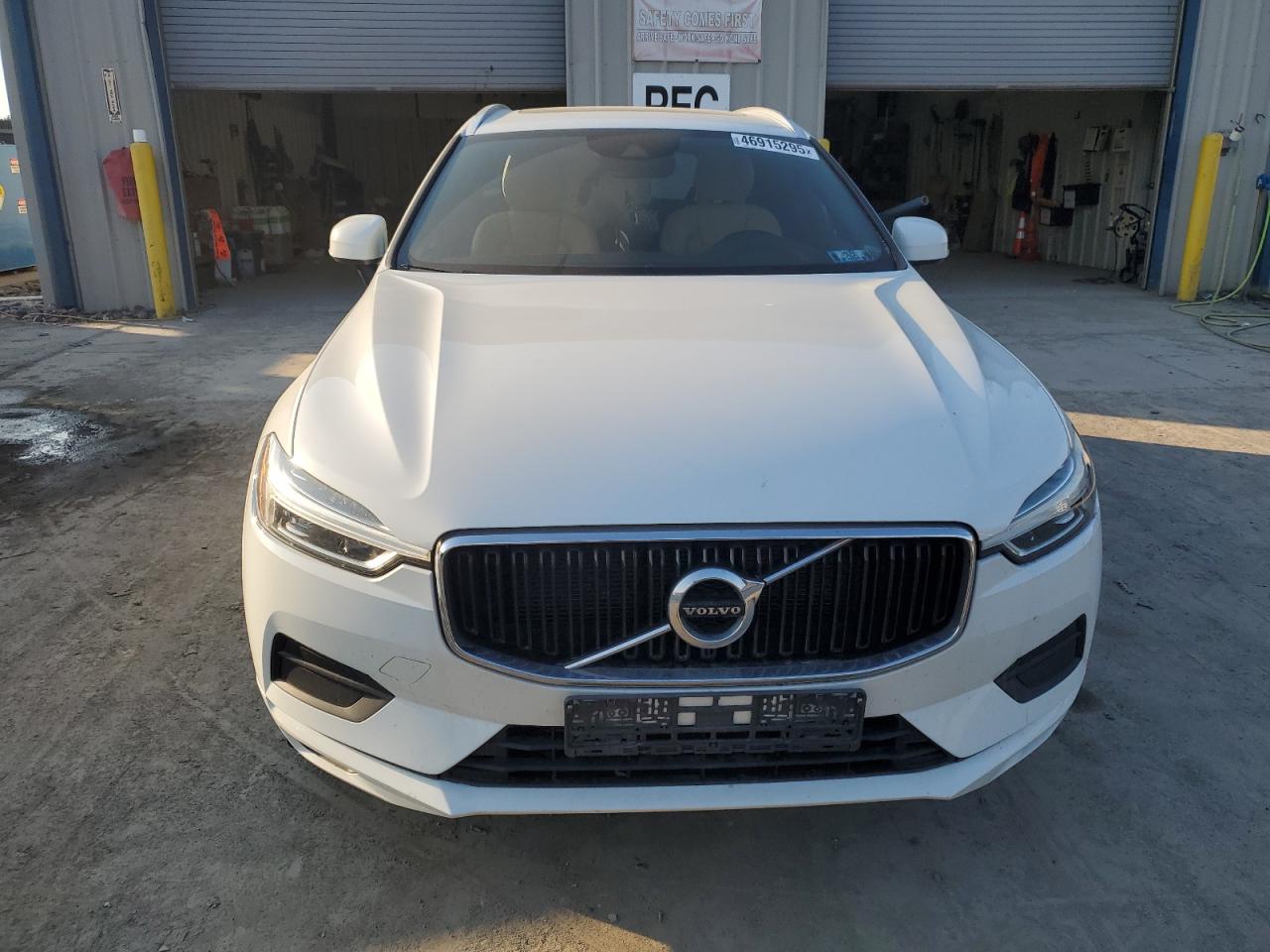 2020 Volvo XC60 - Image 5