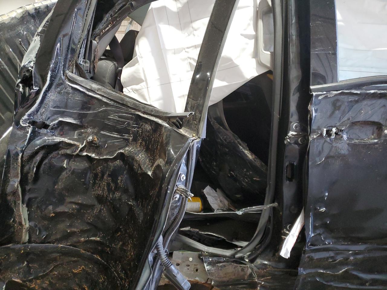 2015 Chevrolet Silverado - Image 10